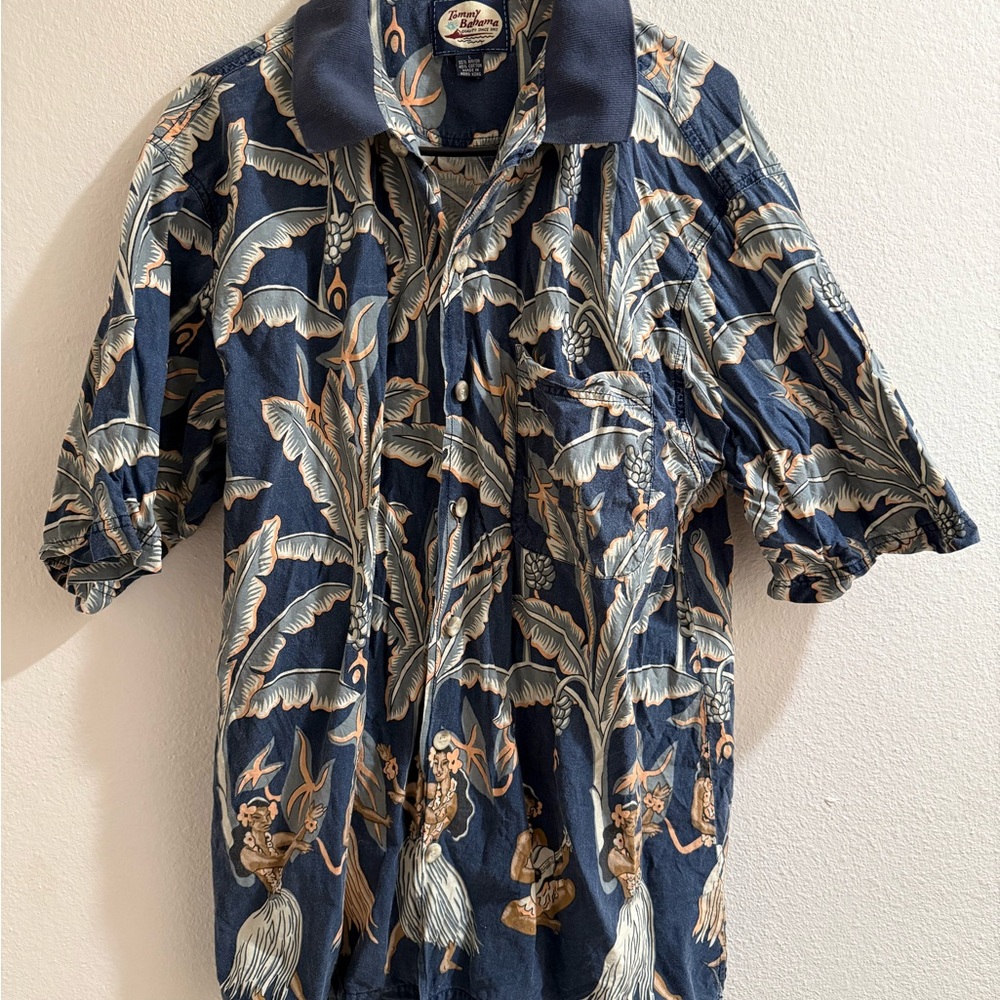 Tommy Bahama Blue and Tan Casual Button Down Shirt
